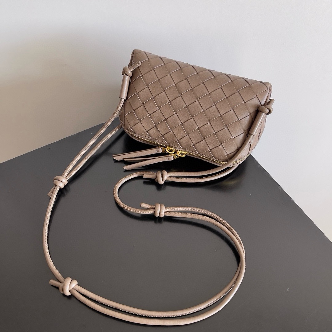 BV Concert mini crossbody bag grey Intrecciato woven
