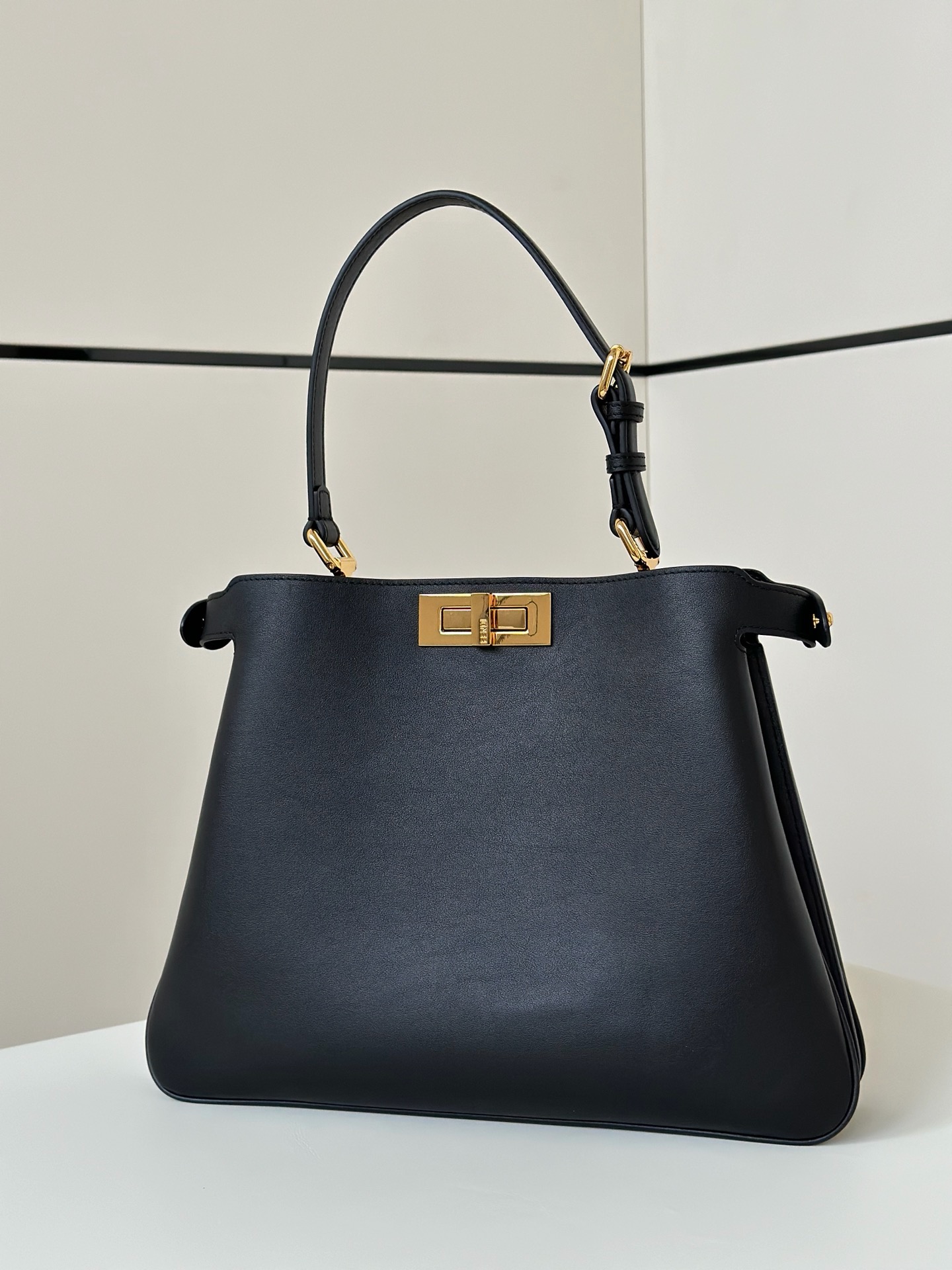 Fendi Peekaboo medium handbag black smooth cow leather