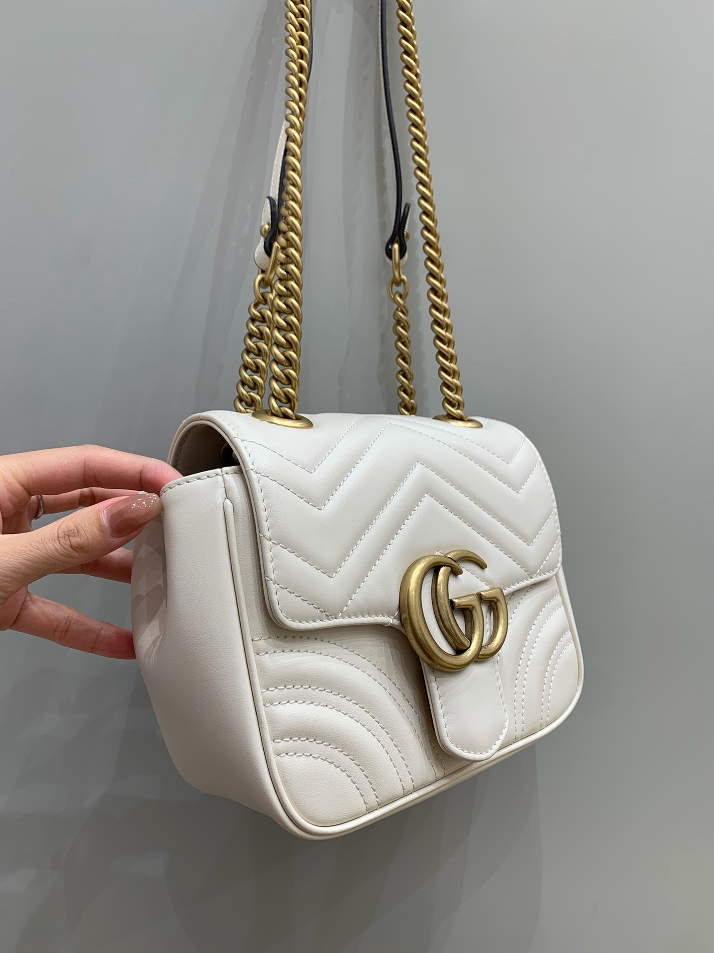 Gucci Marmont mini square bag white cow leather chain