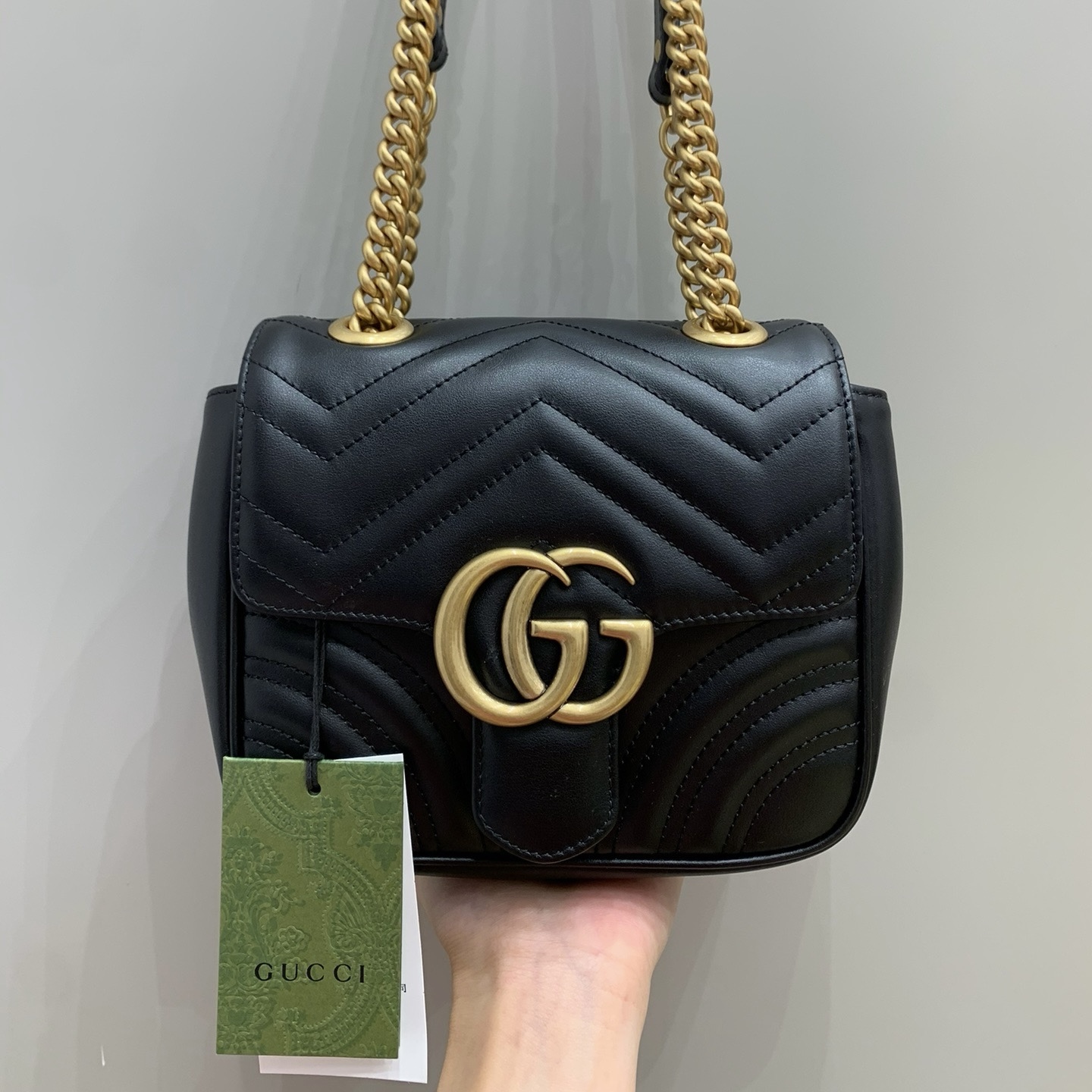 Gucci Marmont square crossbody bag black cow leather chain