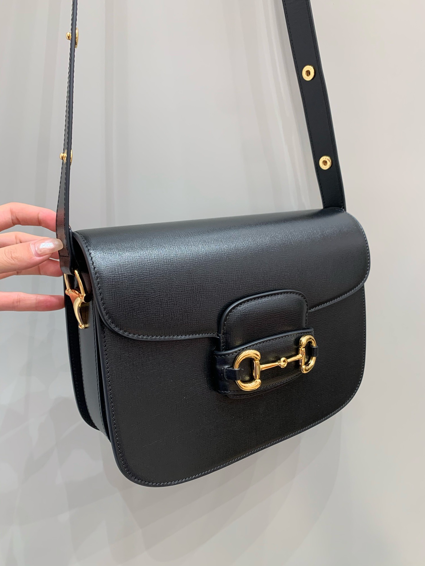 Gucci Horsebit 1955 medium bag black textured cow leather