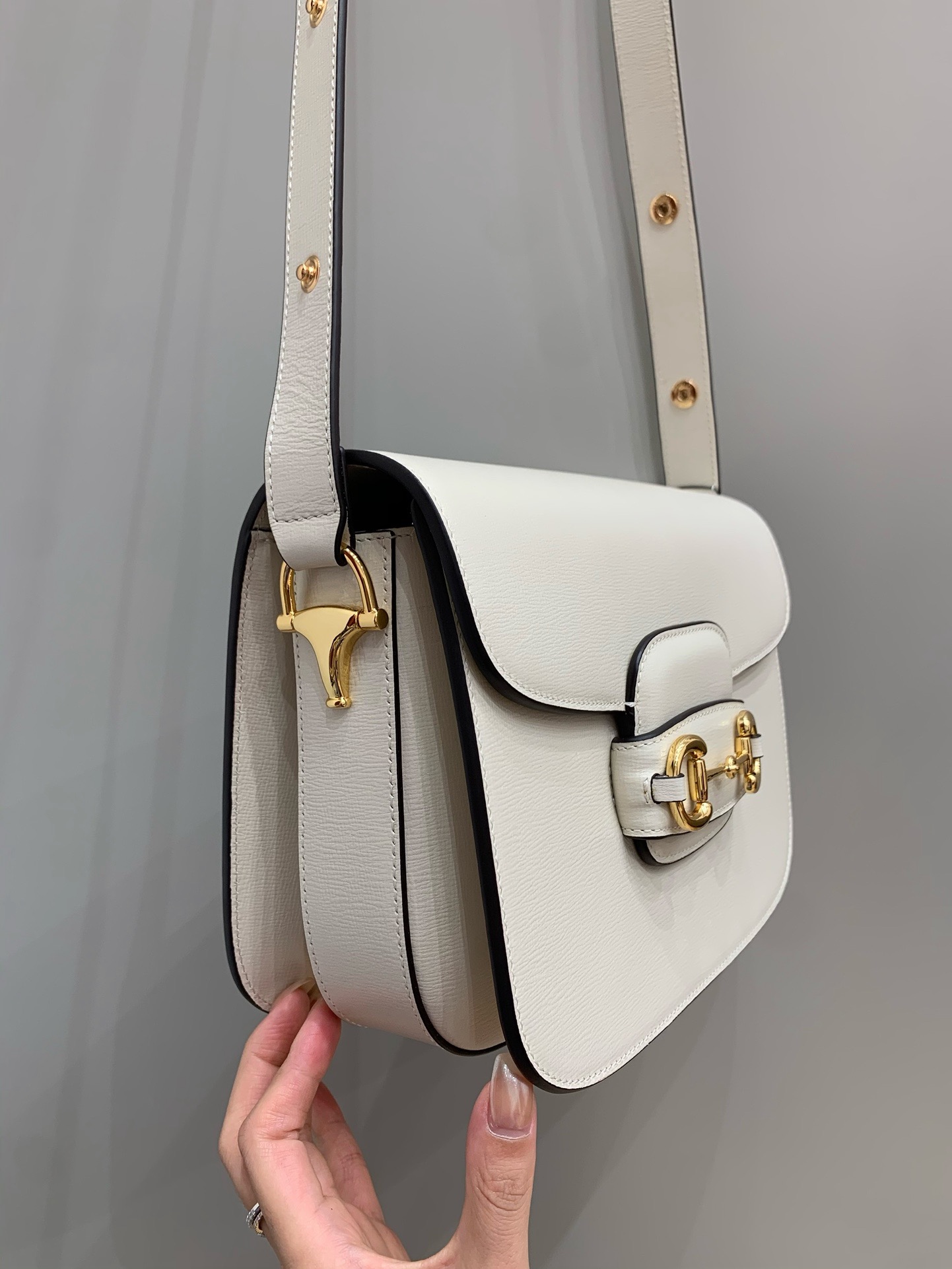 Gucci Horsebit 1955 crossbody bag white cow leather