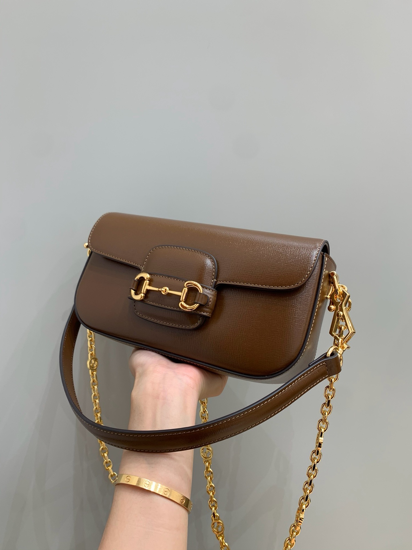 Gucci horsebit baguette brown cow leather chain crossbody bag