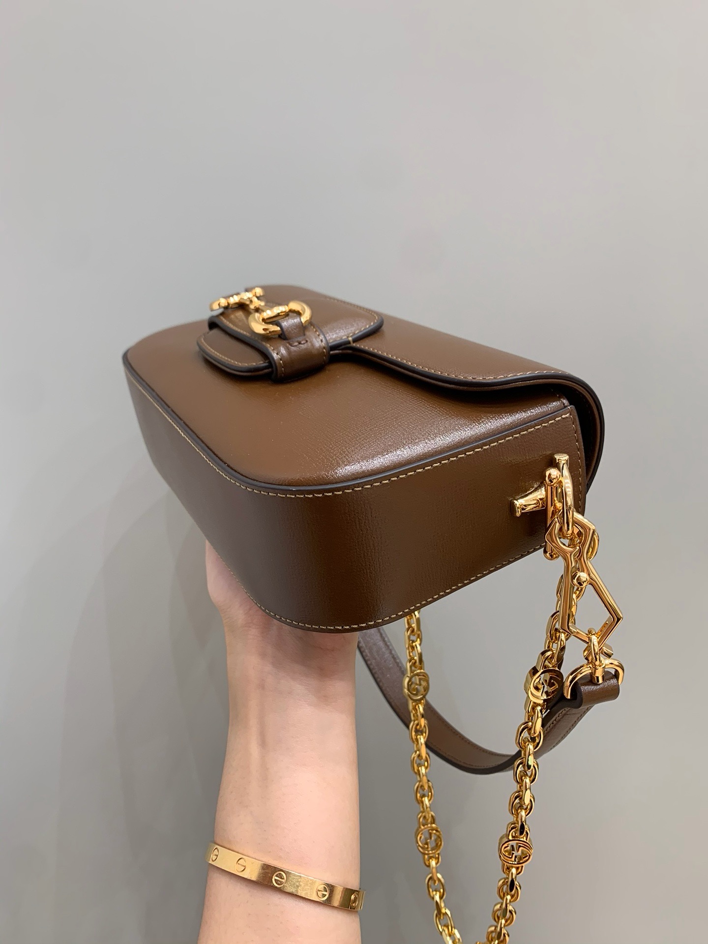 Gucci horsebit baguette brown cow leather chain crossbody bag