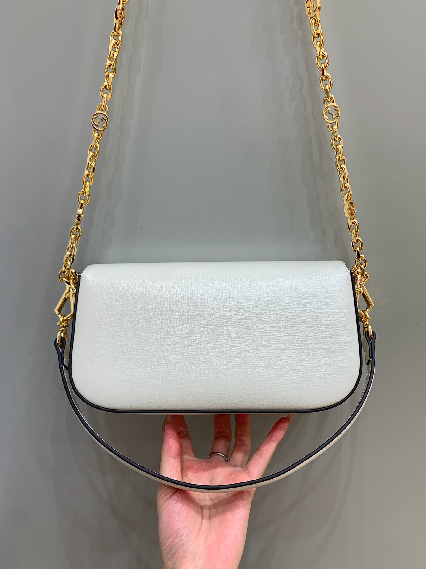 Gucci horsebit baguette white cow leather chain bag