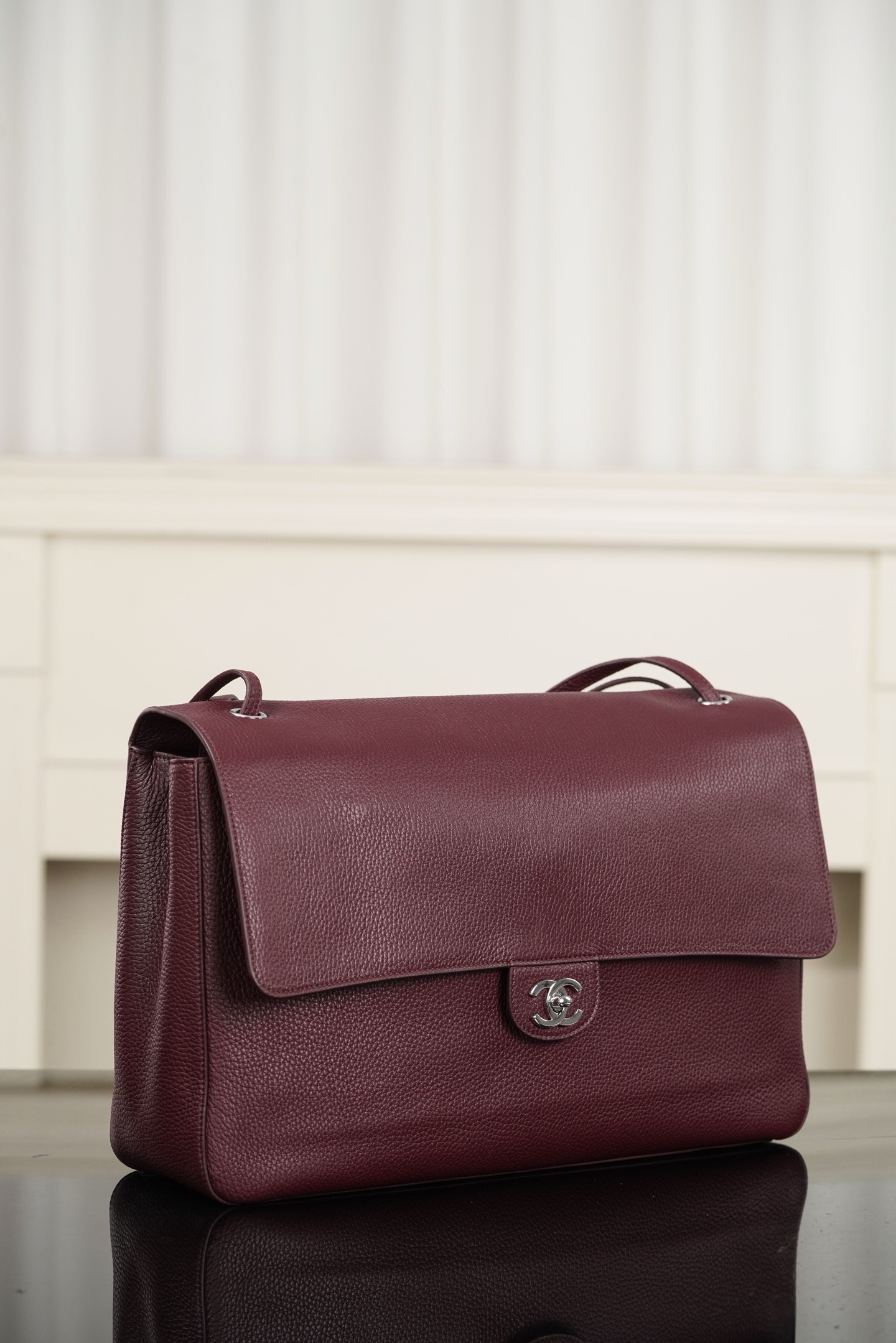 Burgundy grained calfskin Chanel 26S MAXI flap shoulder briefcase large bag