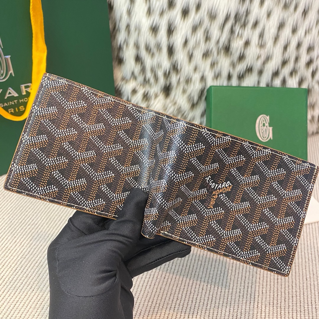 Brown Goyard printed bifold wallet