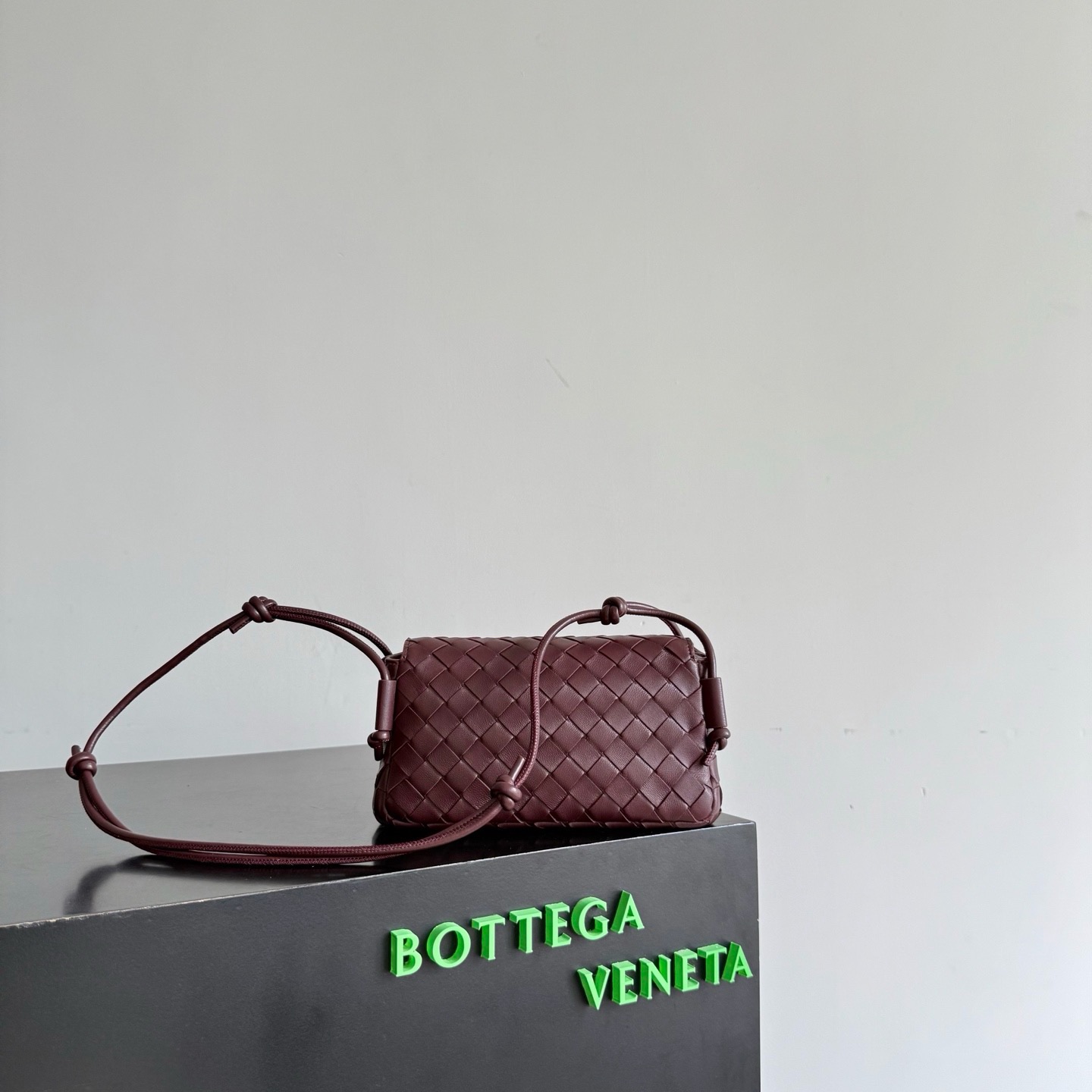 Bottega Veneta burgundy sheepskin woven Notturno shoulder bag