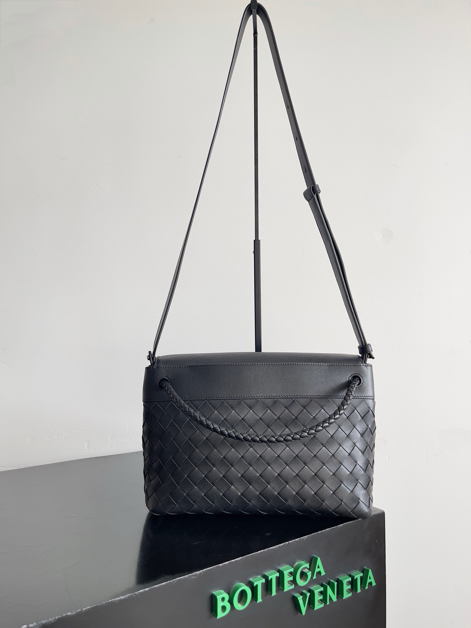 Bottega Veneta black Andiamo woven cowhide shoulder bag
