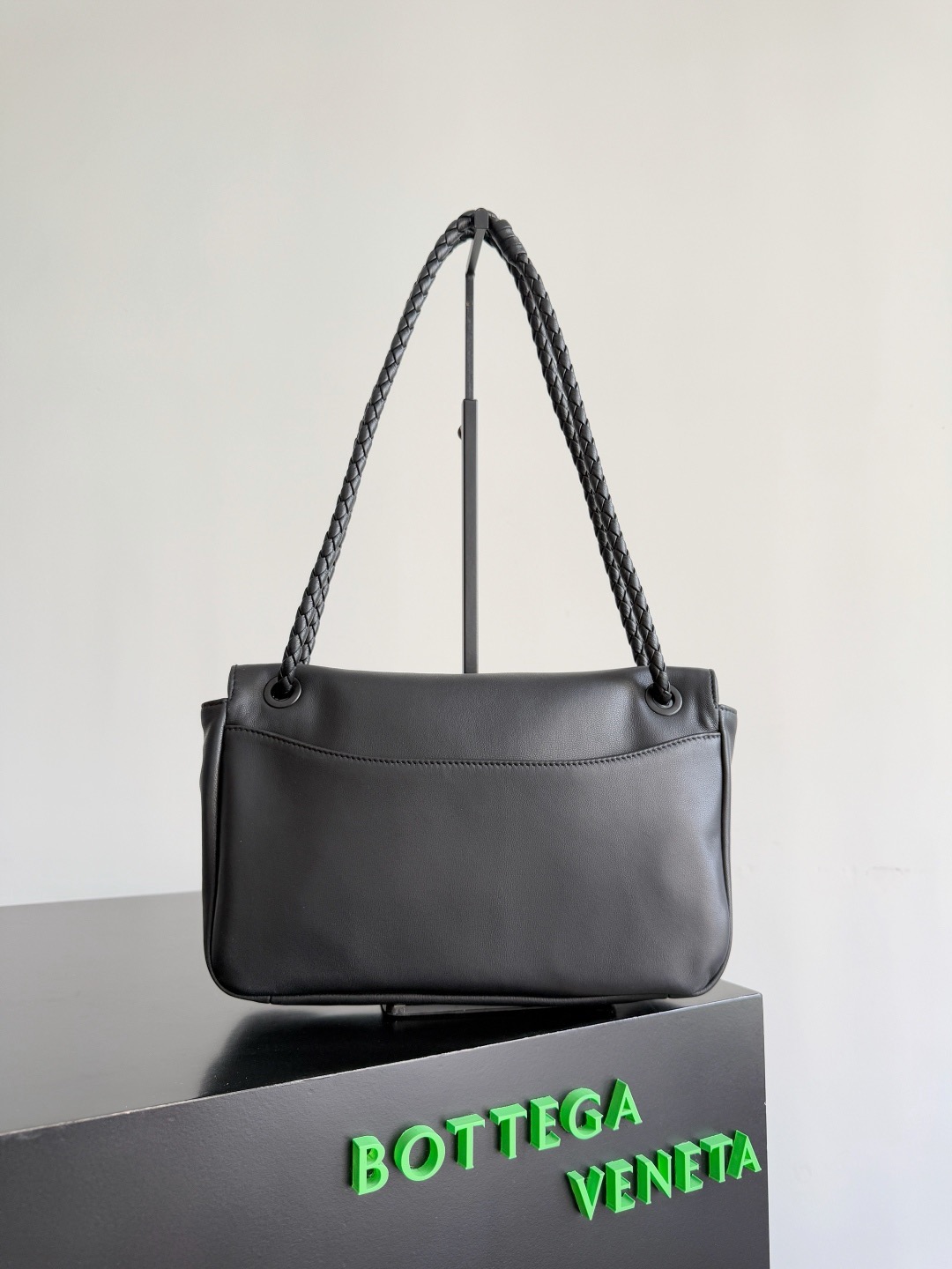Bottega Veneta Andiamo woven cowhide shoulder bag