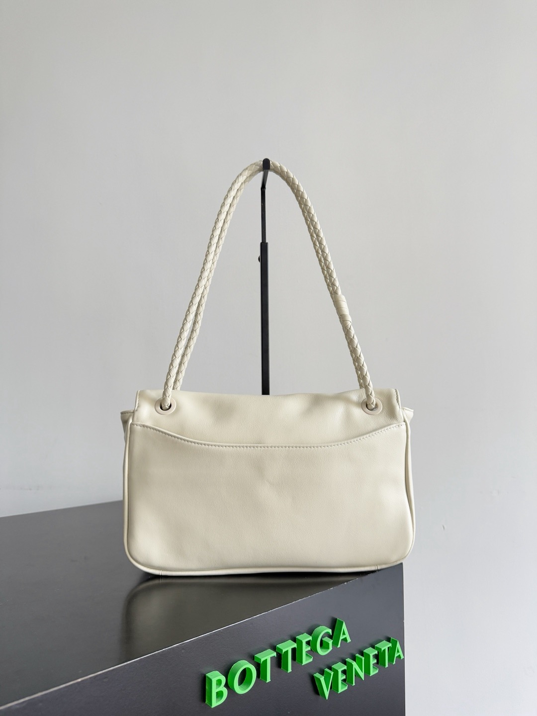 Bottega Veneta off white Madison cowhide shoulder bag