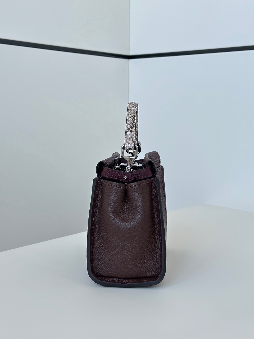 Fendi burgundy cowhide leather Peekaboo crossbody bag