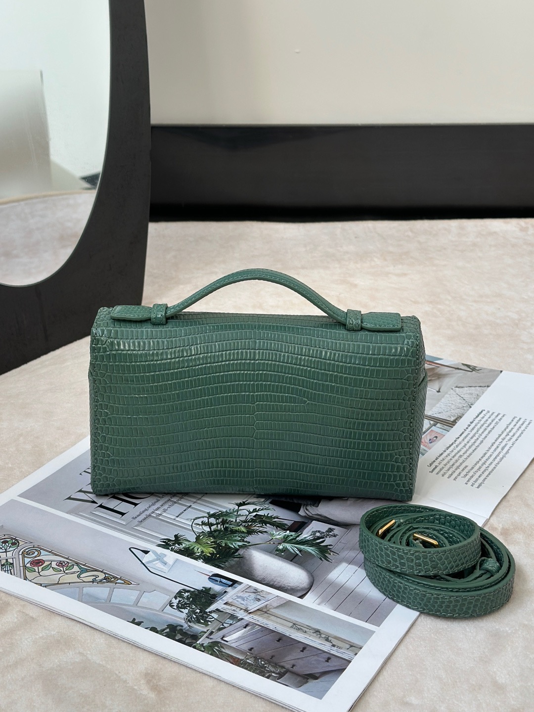 Loro Piana L19 lizard grain cowhide lunch box bag