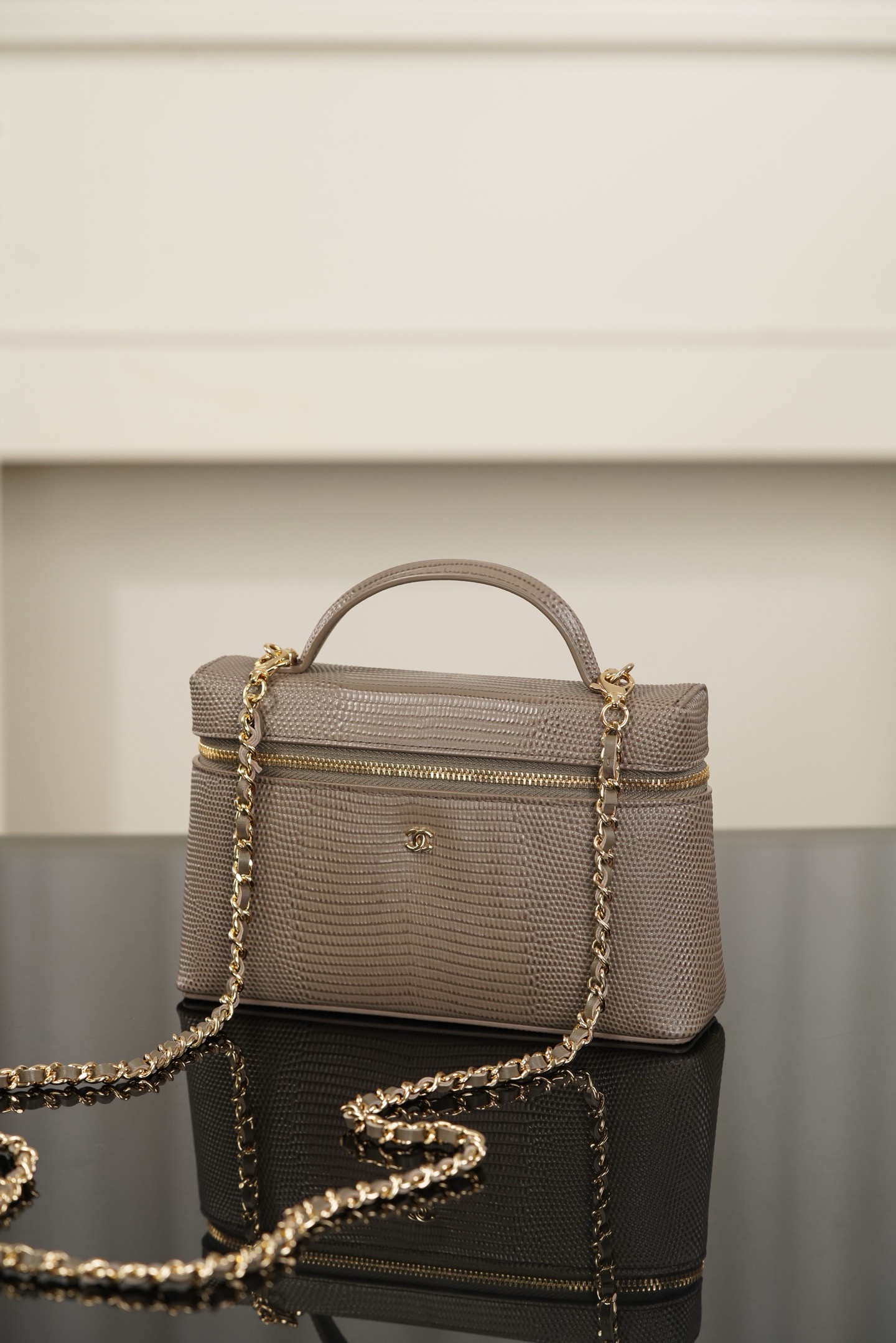 Chanel light grey lizard embossed leather LP box bag