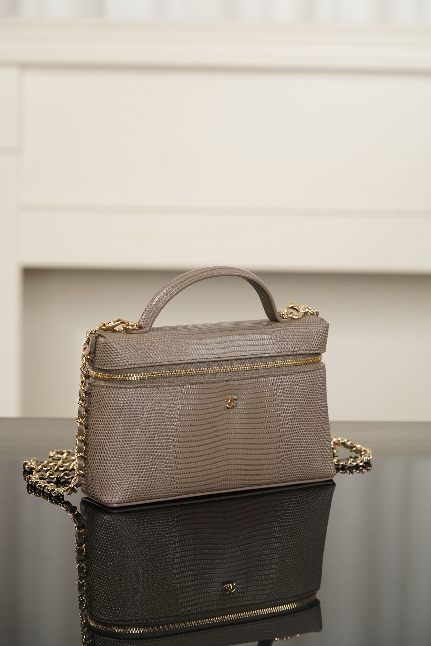 Chanel light grey lizard embossed leather LP box bag