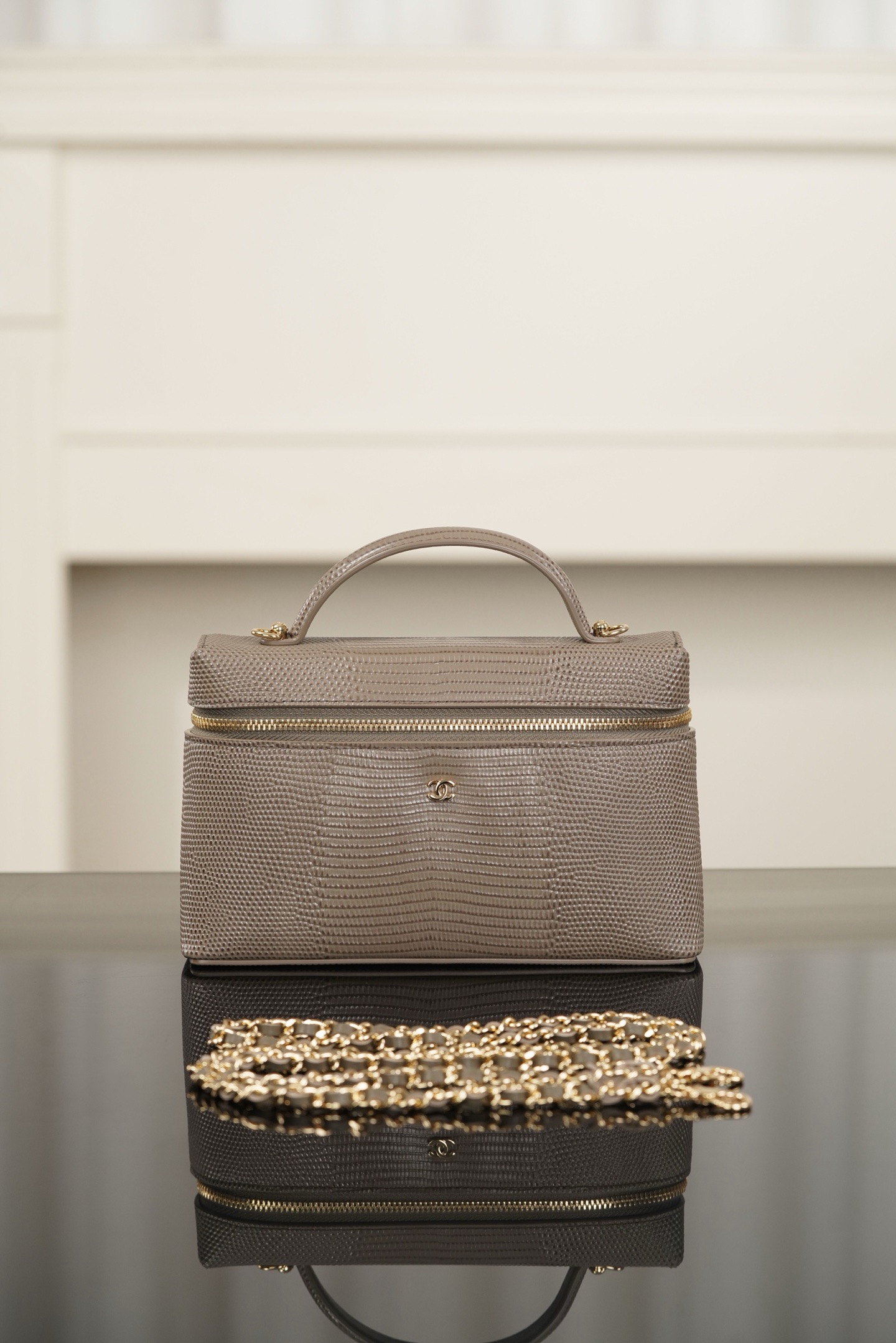 Chanel light grey lizard embossed leather LP box bag