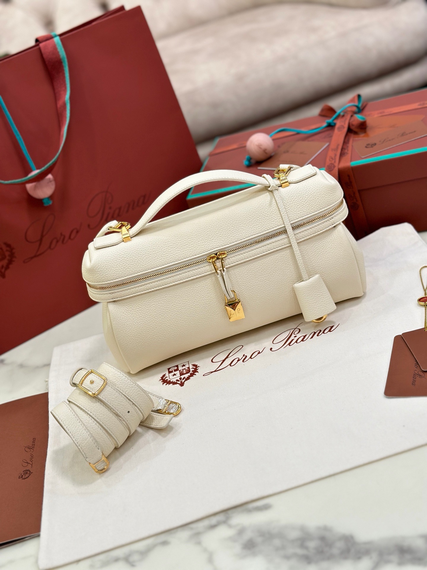 Loro Piana Extra Softy Bag L29 white cowhide leather handbag 